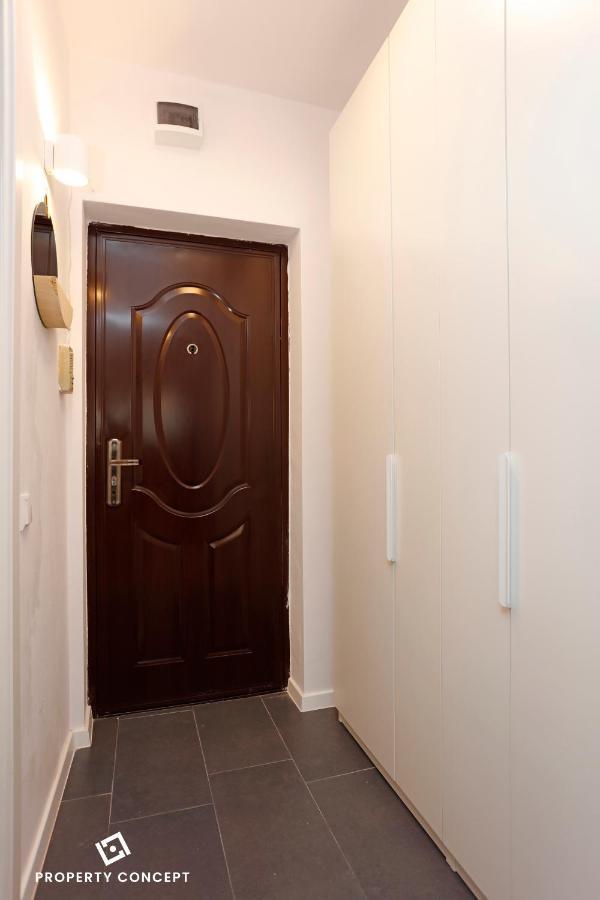 Chic Scandinavian Style Studio Apartment Bucharest Exterior photo