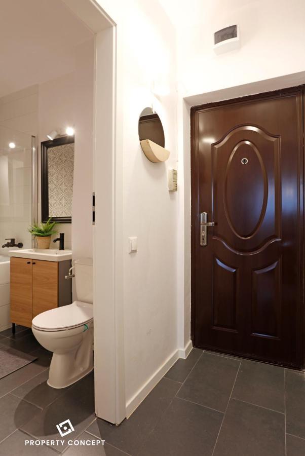 Chic Scandinavian Style Studio Apartment Bucharest Exterior photo